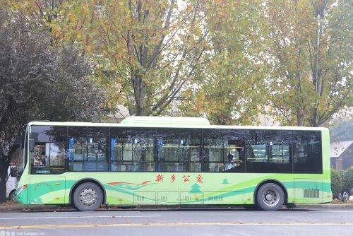《江苏公共交通治安管理条例》通过审议 鼓励乘客劝阻妨害安全驾驶行为