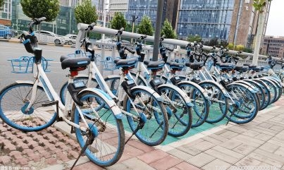南京江北新区率先试点“蓝牙道钉”新技术 为共享单车打造“隐形停车桩”